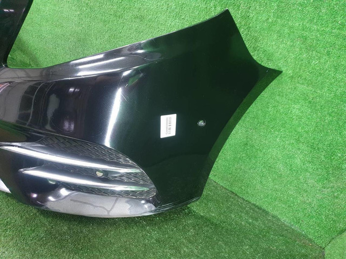 Бампер передний Mercedes V W447 14-н.в AMG В сборе