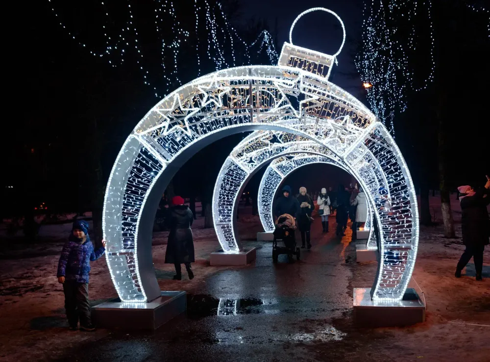 новогодняя световая арка "Белая зима"