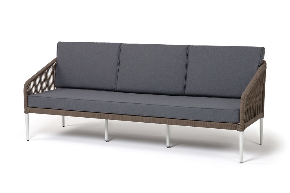 "Канны" диван 3-местный плетеный из роупа, каркас алюминий белый муар, роуп коричневый круглый, ткань темно-серая 027