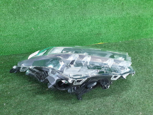 Битая Фара правая Toyota RAV4 5 XA50 (2018-н.в.) LED