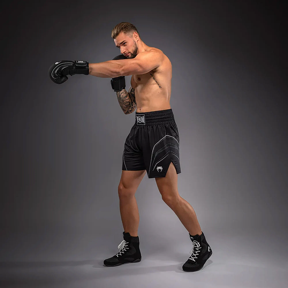 Боксёрские шорты Venum Streamline Boxing black/white