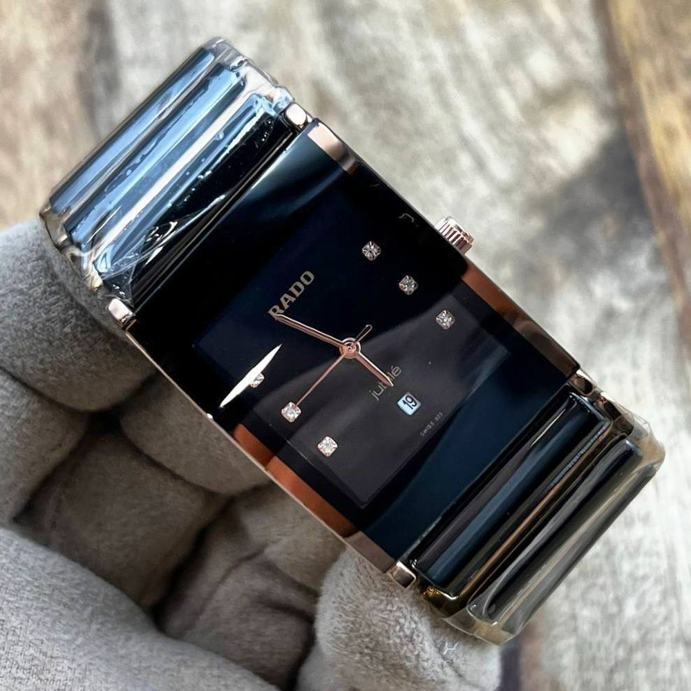 Часы Rado