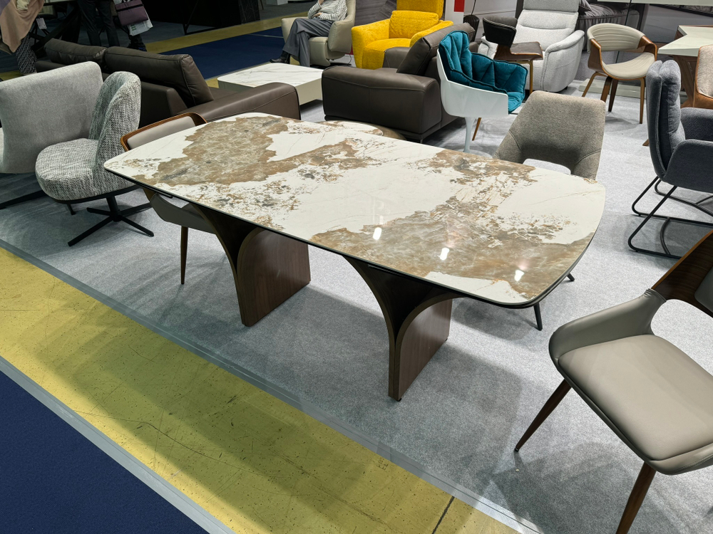 Стол DT2341 (180-260) белая глянцевая керамика/орех