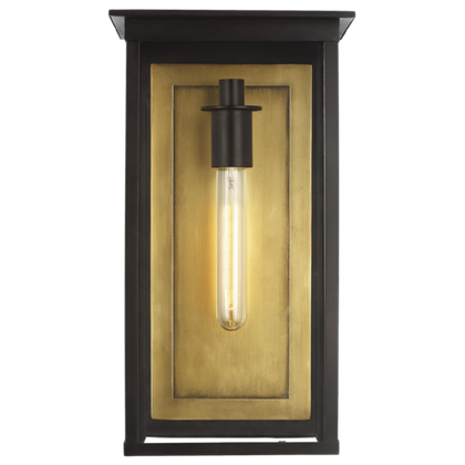 Настенный светильник Visual Comfort Freeport Large Outdoor Wall Lantern