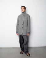 Пальто-жакет из шерсти елочка серый