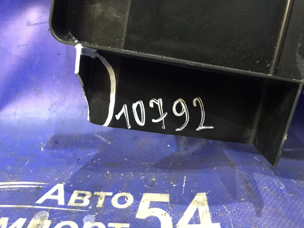 Диффузор радиатора двигателя NISSAN MARCH 2002-2010