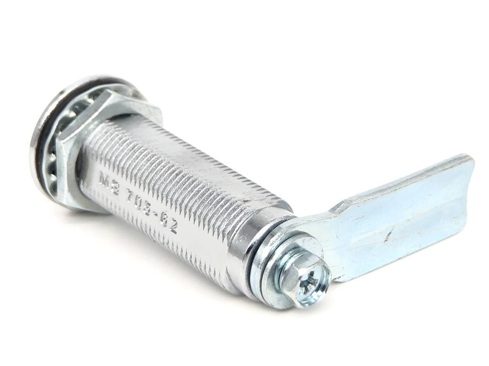 Замок мебельный / щитовой 62 мм, с треугольным ключом, с защитой от проникновения воды и влаги