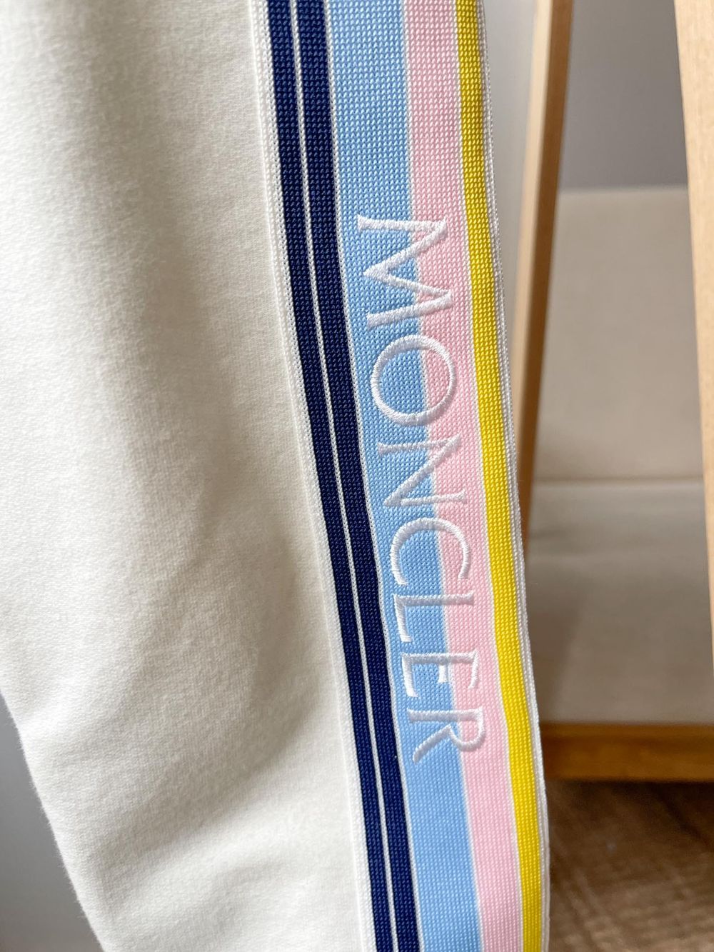 Костюм Moncler, 104