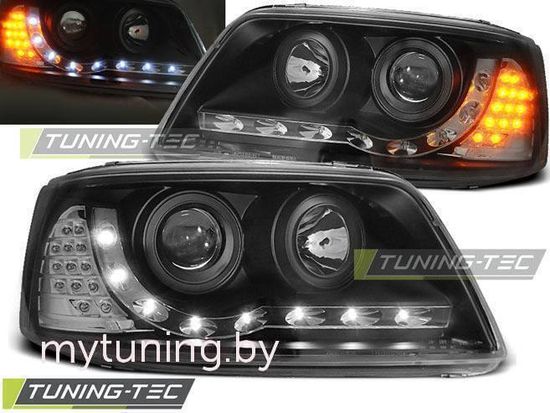 Передние фары VW T5 daylight black