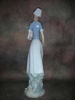 Статуэтка. Фарфор. Медсестра. Lladro. Испания