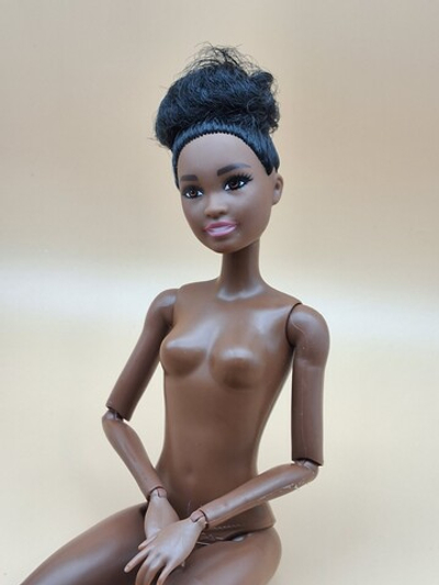 Кукла шарнирная афро