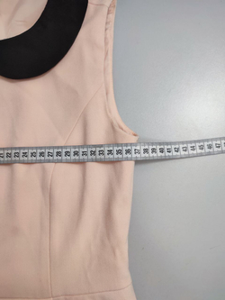 Платье нежное с коротким рукавом 40 размер