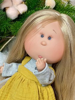 Кукла Nines виниловая 30см MIA в пакете (1115M1)