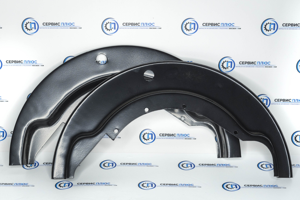 Щиток суппорта передний АОЕ 3501031-4E+3501032-4E