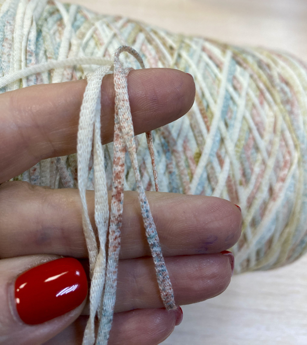 Пряжа на бобине -220 г (Италия) 100% ленточный хлопок 100г-160м