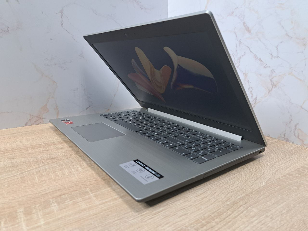 Ноутбук Lenovo 330-15ARR. Конфигурация: Ryzen 5 2500U/8GB/1TB/Radeon 540/DOS/FHD