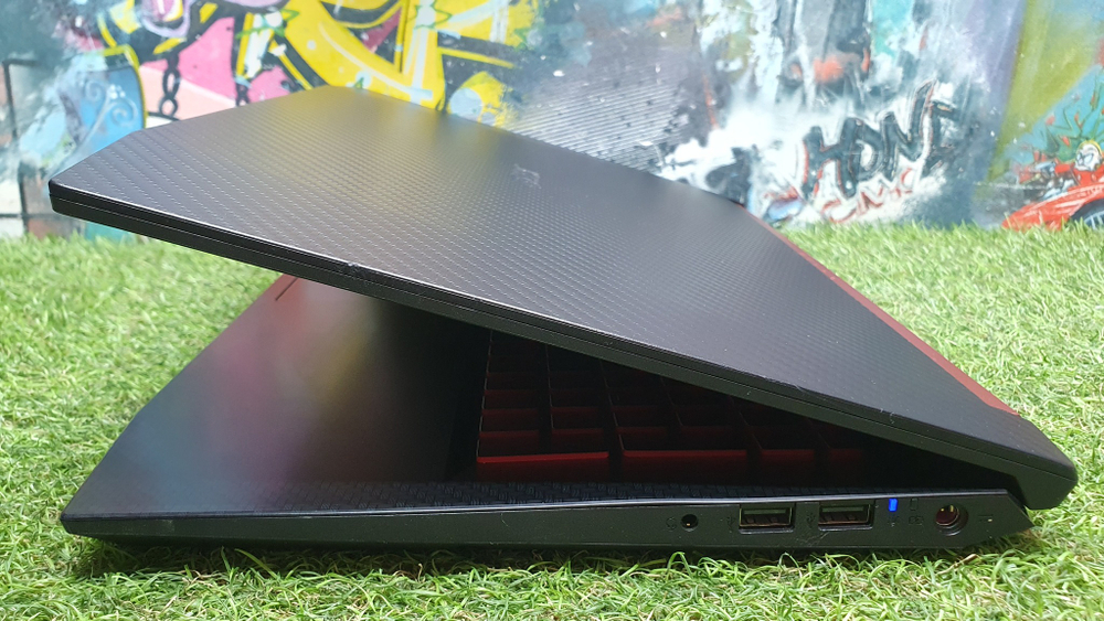 Игровой Acer Ryzen 5/16Gb/RX 560X 4Gb/FHD/Nitro 5 AN515-42-R3UG (NH.Q3RER.011)/Windows 10