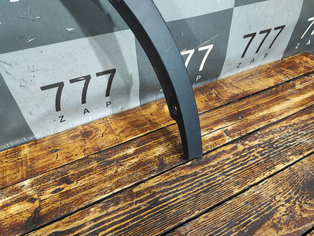 Накладка крыла переднего правого Geely Atlas Pro 21-нв Б/У Оригинал 5049014200