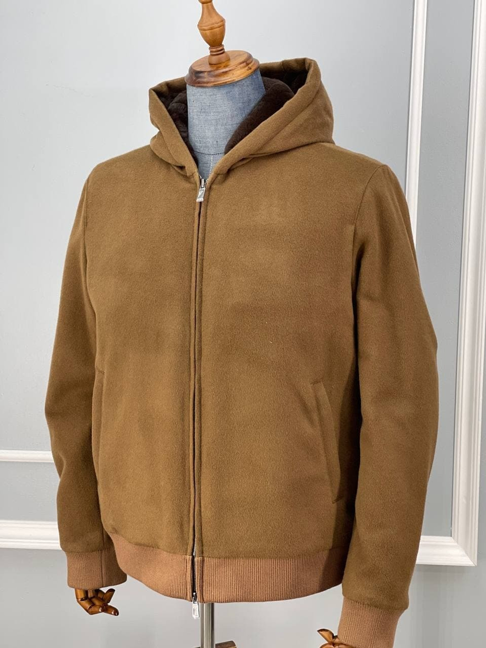 Кашемировая куртка Loro Piana, внутри с мехом