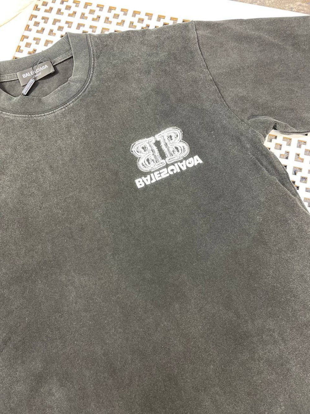 Футболка Balenciaga, арт. 698241