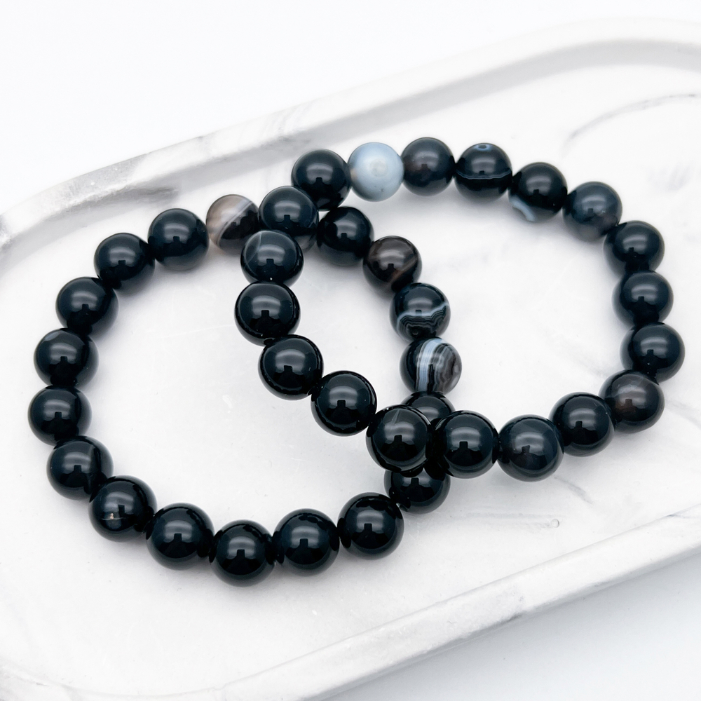 Браслет, агат тонированный черный, диаметр бусин 10 мм, размер 17 см