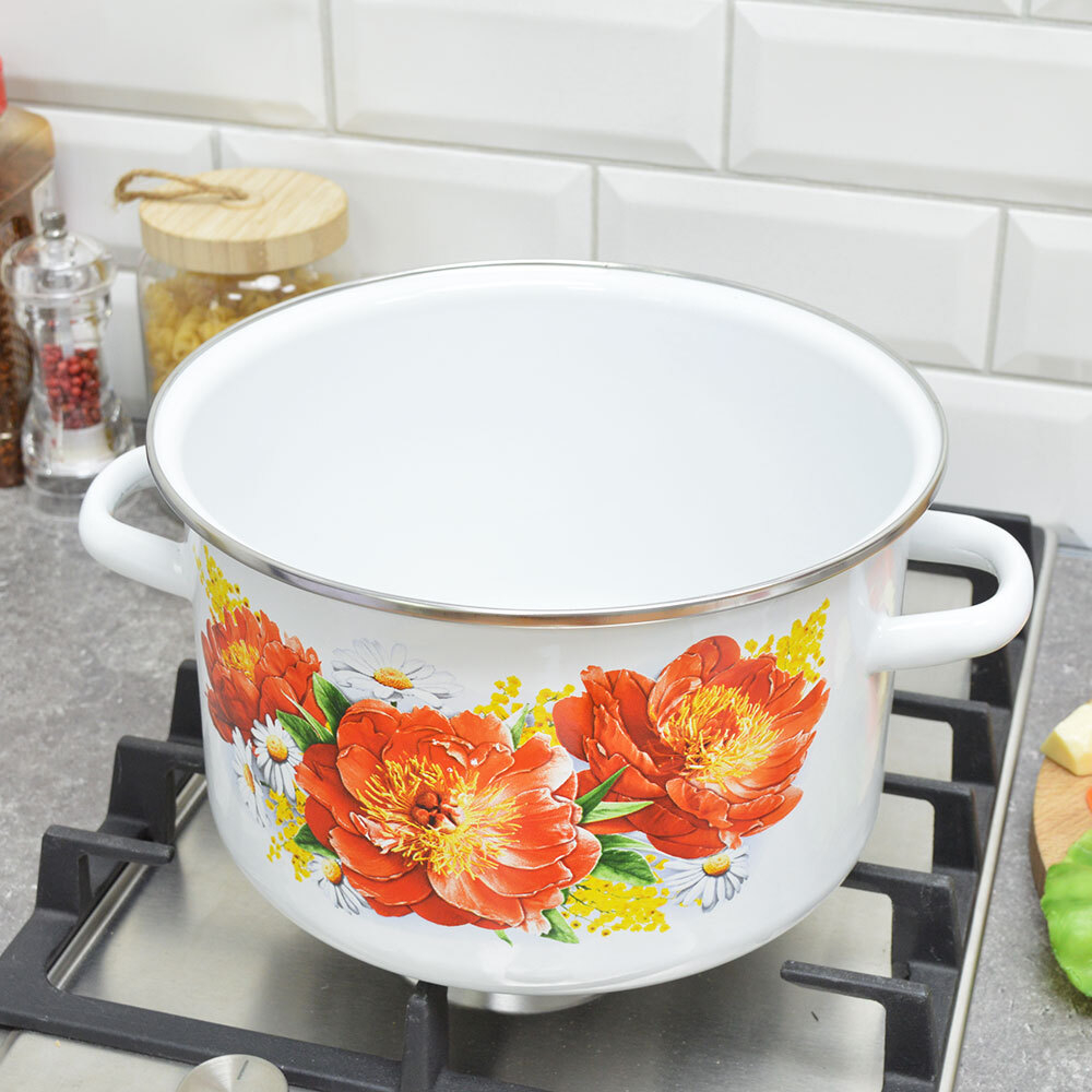 Кастрюля 5,5л "Пионы"