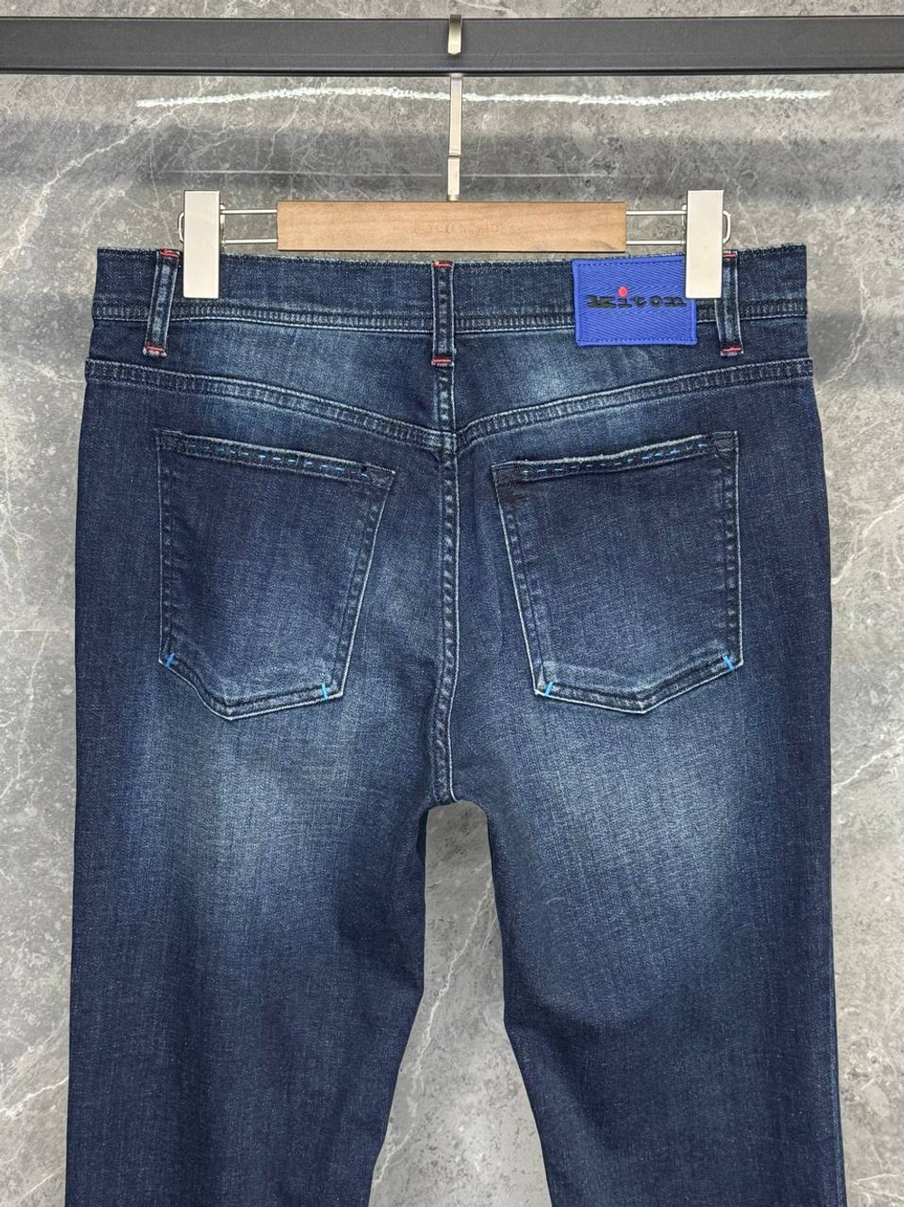 Джинсы Kiton