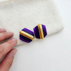 Серьги из сиреневого люцита