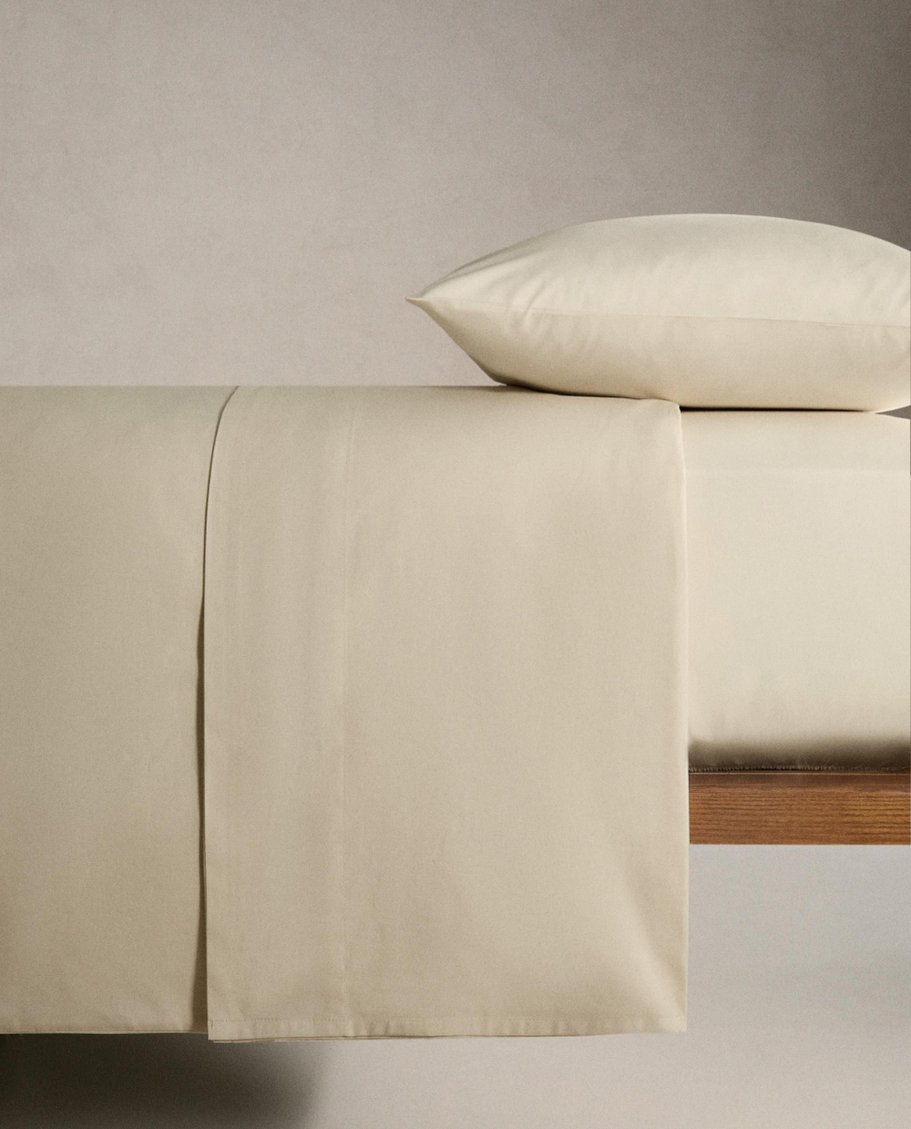 Zara Home - Простыня с ситцевой резинкой, высота 30 см (вес 200 нитей), бежевый, 200х200х30 см