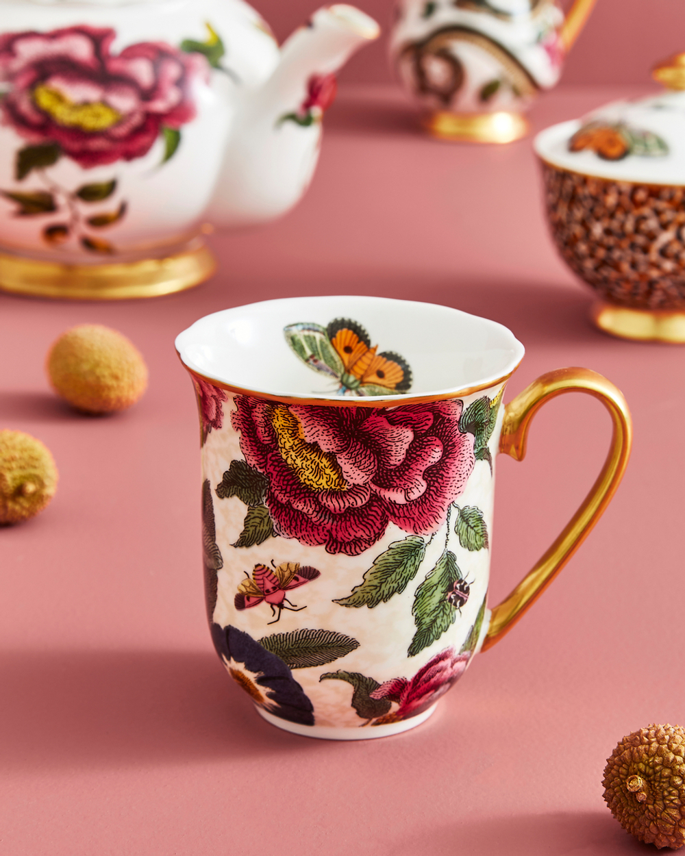 Spode Кружка Creatures of Curiosity 340 мл Белые цветы