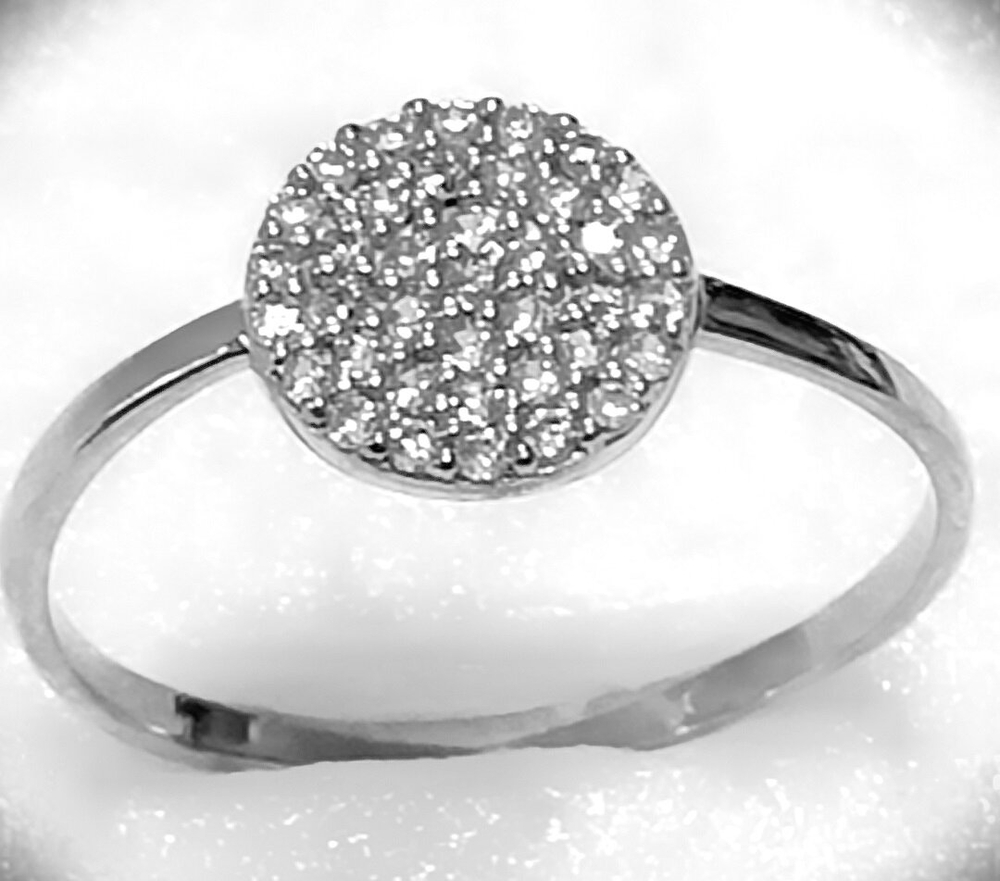 "Эстерелла" - ювелирное кольцо из серебра 925-й пробы