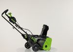 Аккумуляторный снегоуборщик Greenworks GD82STK25, 82v, 56 см, АКБ 2.5 А·ч и ЗУ