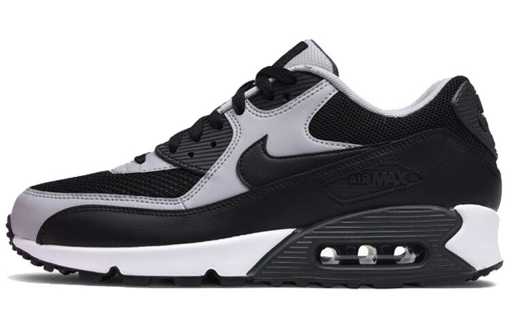 Кроссовки Nike Air Max 90 Essential