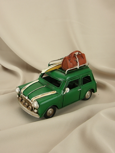 R&D Декоративная модель,Mini 60-е гг. XX в., зеленый с багажником