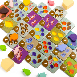 Финка- настольная игра. Стратегия, внимание.