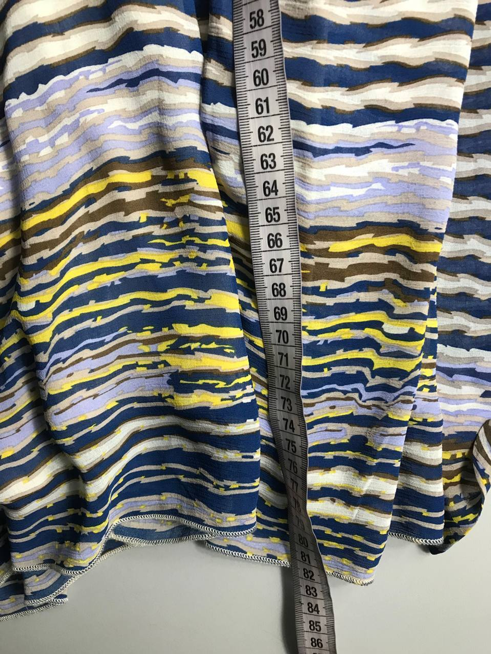 Платье La Reine Blanche с открытой спинкой,визуально на 50 размер