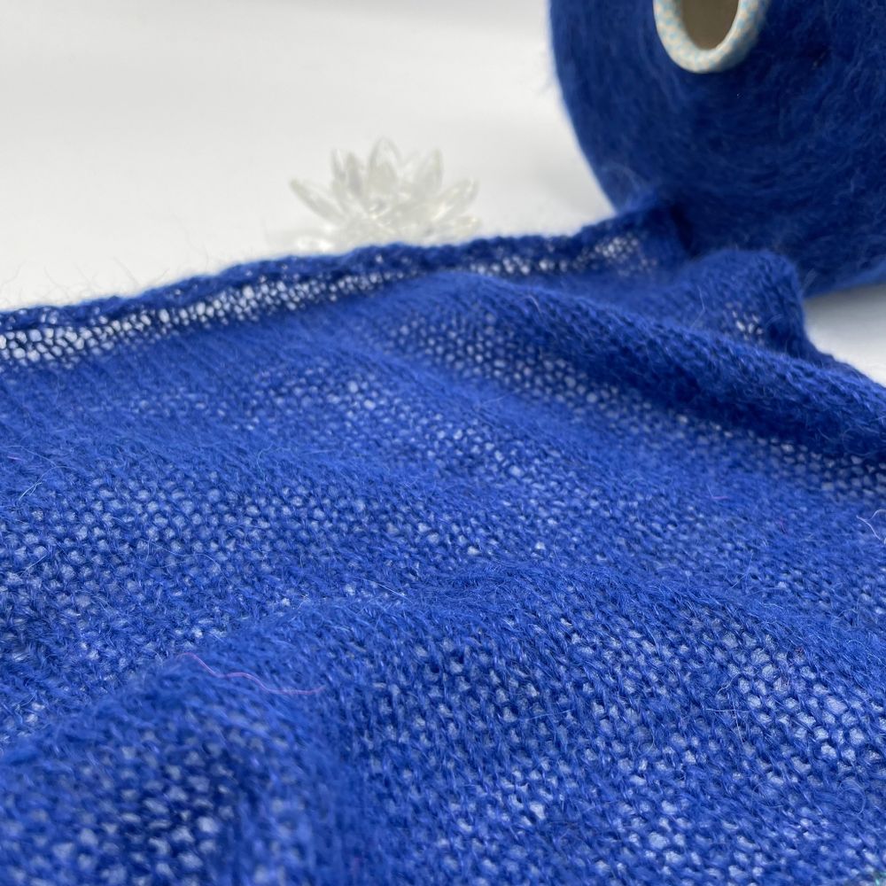 Manifattura LANE PUCCI 30% вспушеная альпака 30% полиамид 40% полиакрил