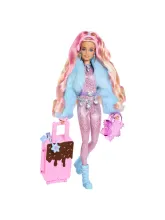 Кукла Барби Extra Fly в зимней одежде HPB16