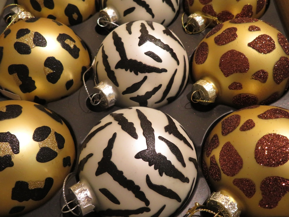 Набор шаров 12шт 8см House of Seasons с животным орнаментом в ассортименте 3 вида