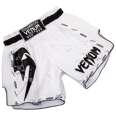 Шорты Muay Thai Venum Giant  белые