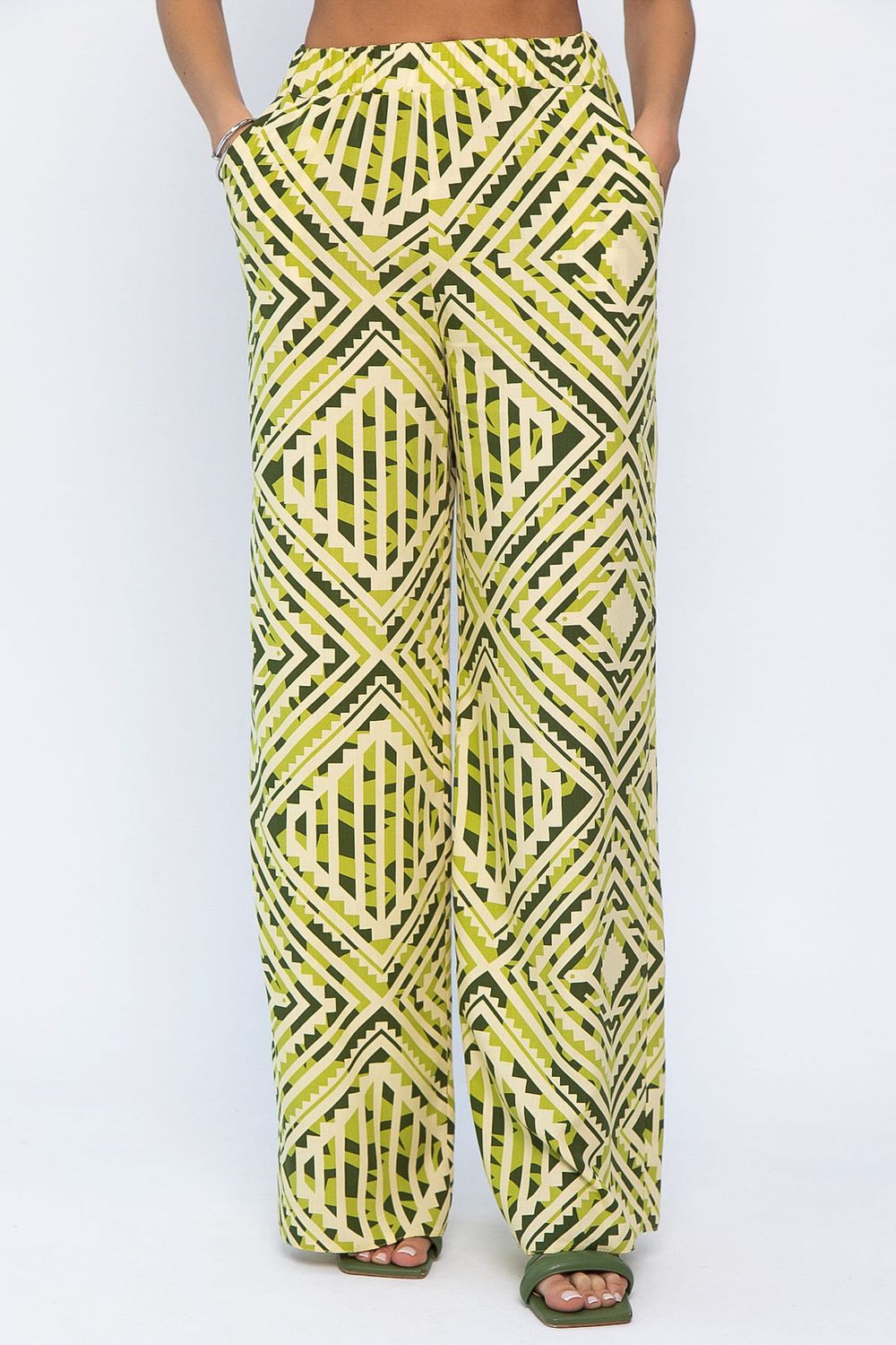 Костюм Аксиома успеха (зеленый) К15336-5М LT Collection