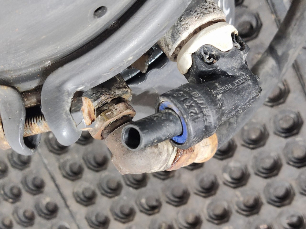 Энергоаккумулятор задний 2017г.