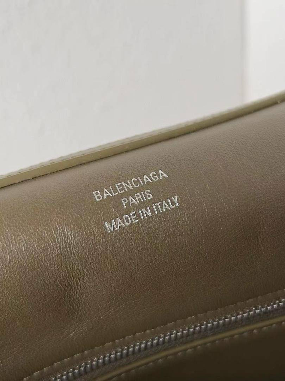 Сумка Balenciaga Rodeo Large