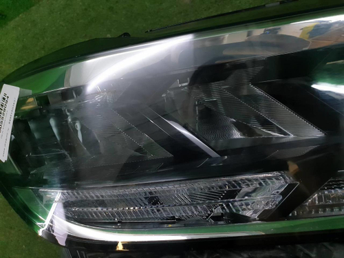 Фара правая VW Polo 6 (2020-н.в.) LED