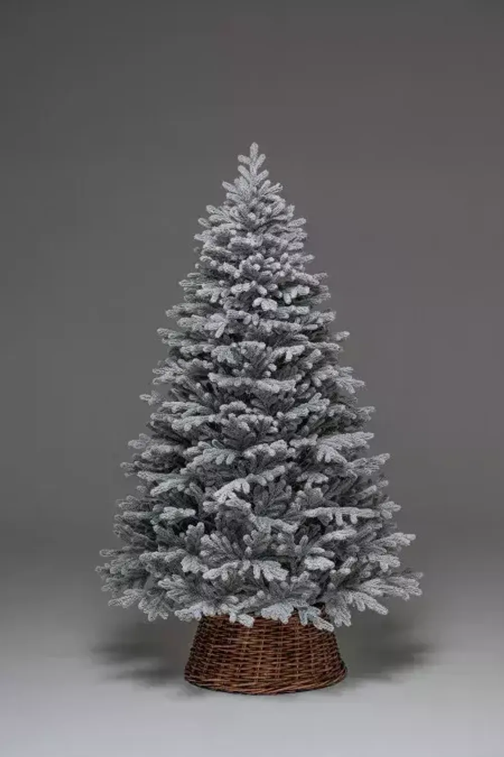 Заснеженная елка «Александрийская» (Литая хвоя) 240 см / 2,4 м