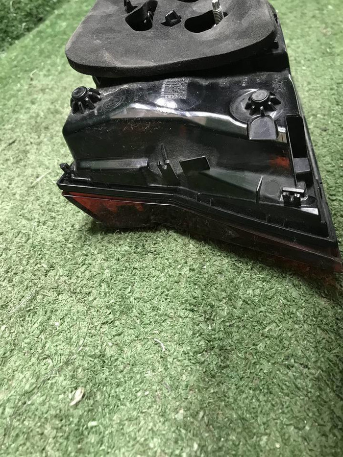 Фонарь правый внутренний VW Tiguan 2 (2016-2020)