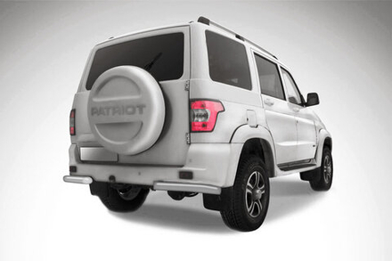 Защита заднего бампера UAZ Patriot (2014-2023) d76 уголки серебристая
