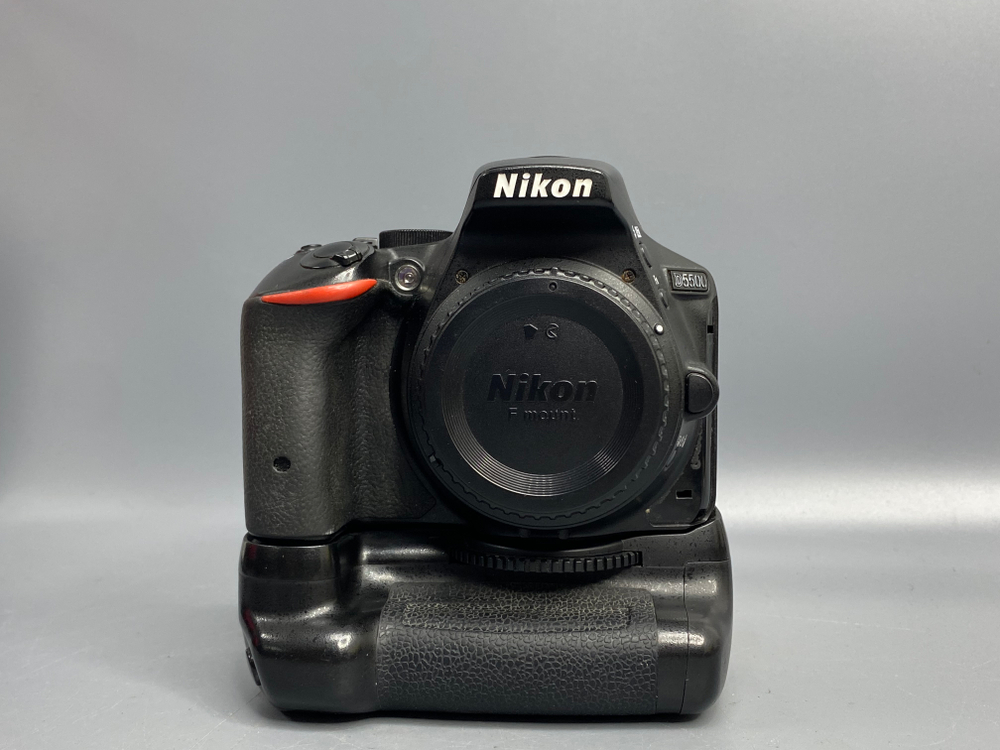 Nikon D5500 body 45.000 кадров