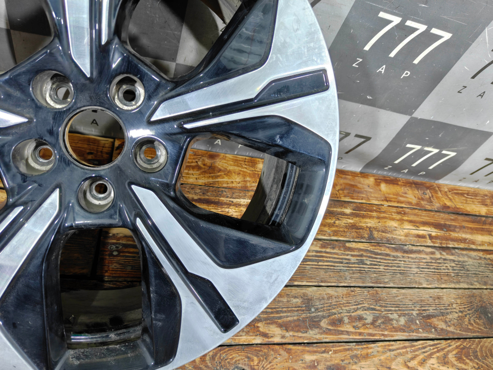 Диск колесный литой R18 Chery Tiggo 7 Pro, Tiggo 7 Pro Max  Б/У Оригинал 203000427AA