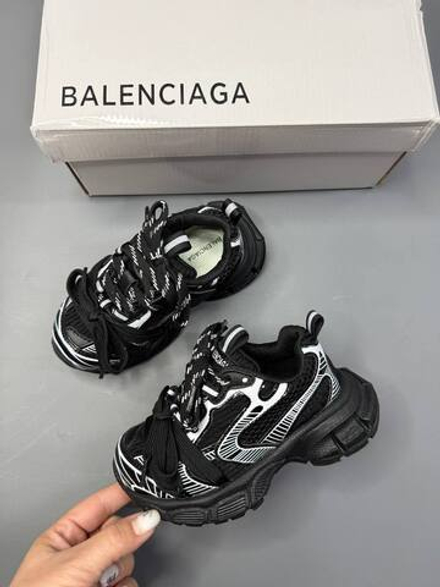 Кроссовки Balenciaga